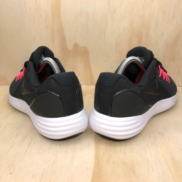 COPY - NEW Nike Lunar Apparent Black Solar Red - Picture 4 of 7